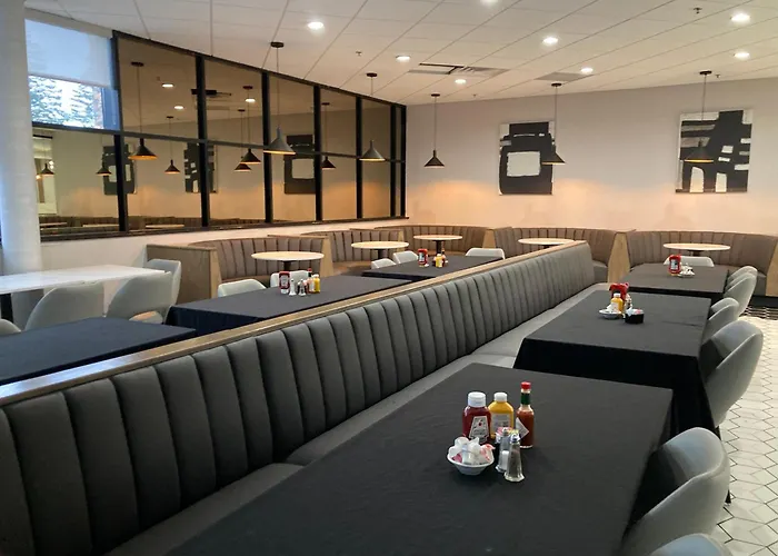 Crowne Plaza Auburn Hills By Ihg